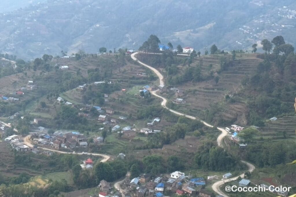 ネパール・ナガルコットの日の出スポット『Nagarkot Panoramic Hiking Trail』　町並み