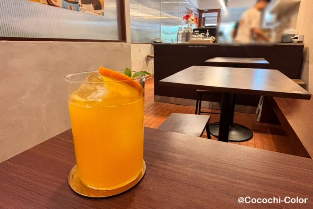 バンコクプラカノン駅付近 作業勉強カフェSINGLE LANE Specialty Coffee ドリンク