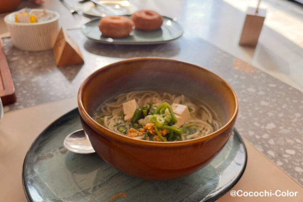 ネパールカトマンズヒルトンの麺料理