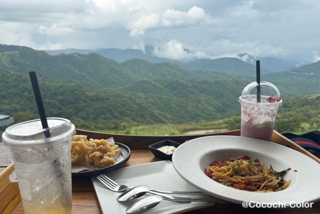 タイ・カオコーカフェ「ピノラテカフェ（Pino Latte Café）」　フード