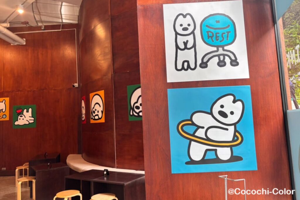 バンコクカフェBONCI 日本のイラストレーター松井さんとコラボ　内観　1階