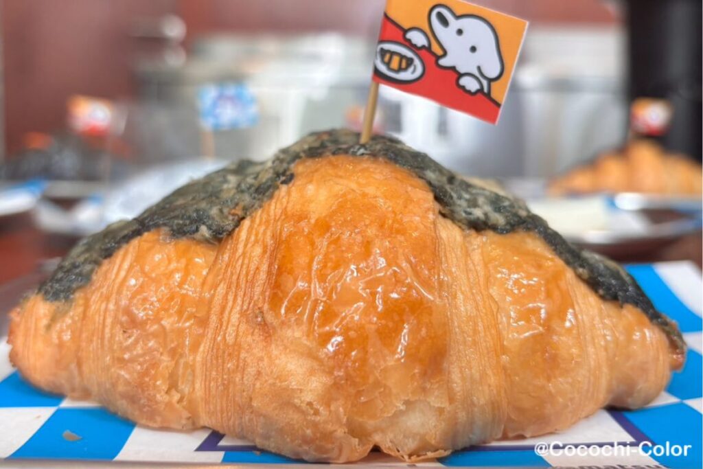 バンコクカフェBONCI 日本のイラストレーター松井さんとコラボ　クロワッサン