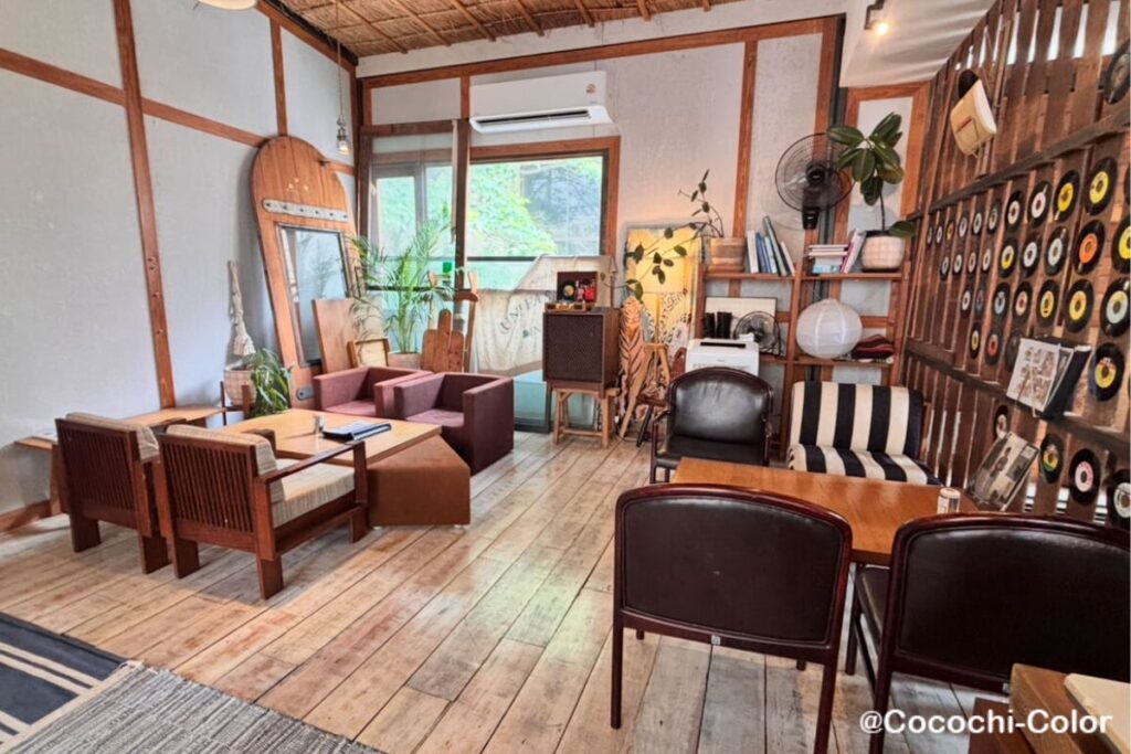 アンファッションカフェ39 プロンポンカフェ　2階スペース