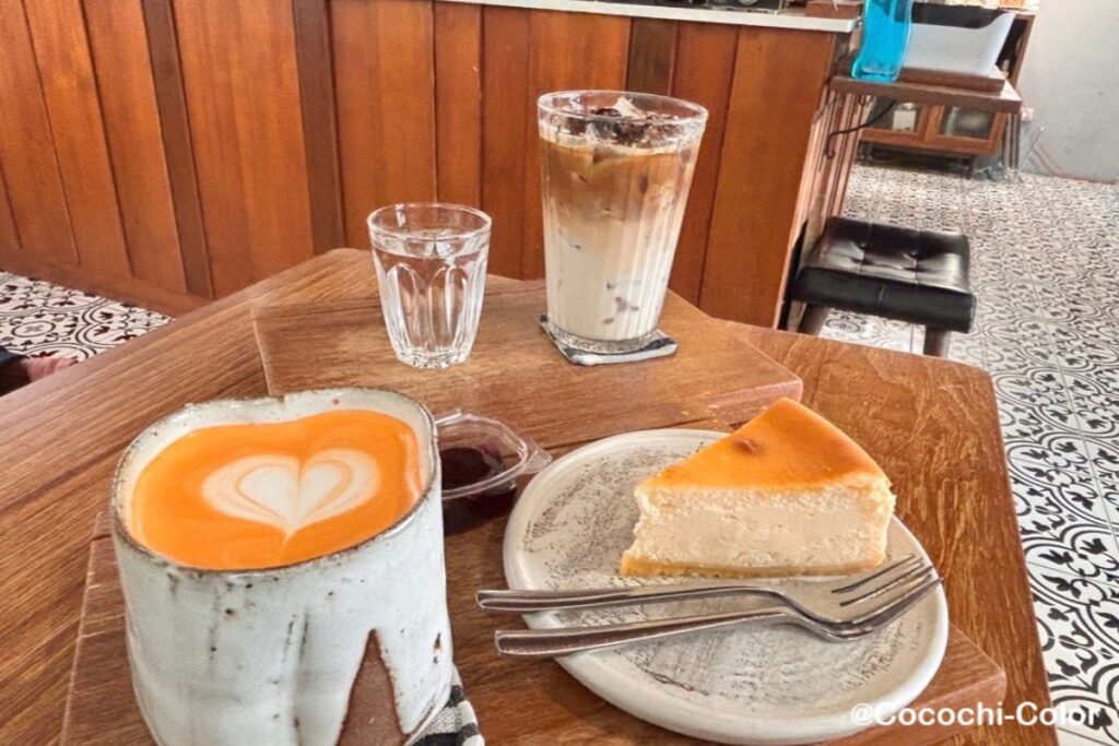 【バンコク】チーズケーキが美味しい癒し系カフェチョンノンシー 「MONOCHROME」チーズケーキ