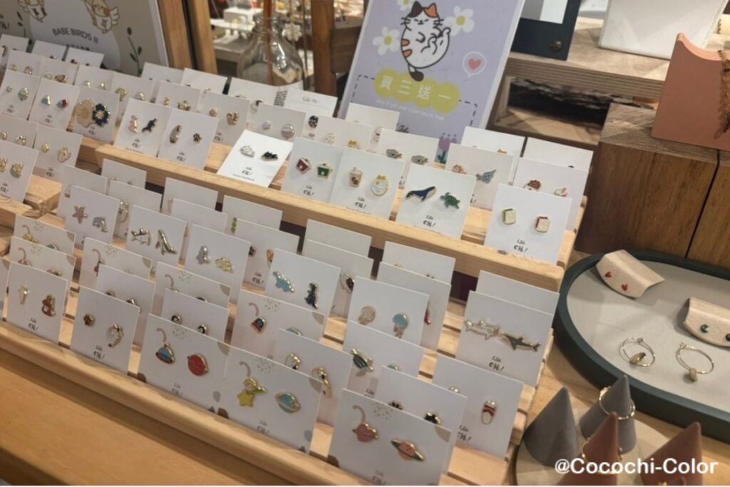 香港女子旅　観光編　「PMQ　元創方」PMQ　元創方のピアス